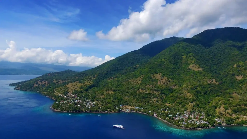 Maumere & Diving Sites