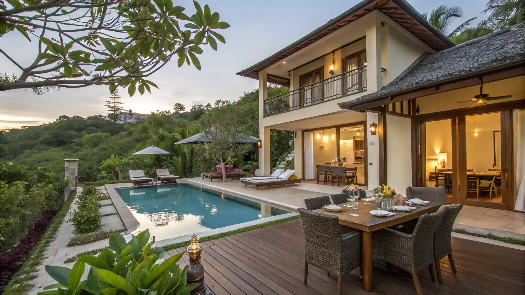 Private Chef Villas - Luxury In-Villa Dining in Labuan Bajo - Luxury Villa in Labuan Bajo